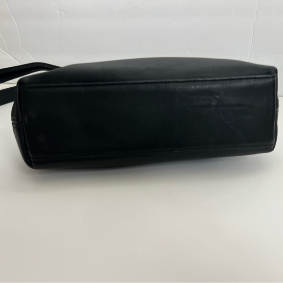 Vintage Coach Legacy Black Small Pocket Zip Bag - Picture 9 of 16